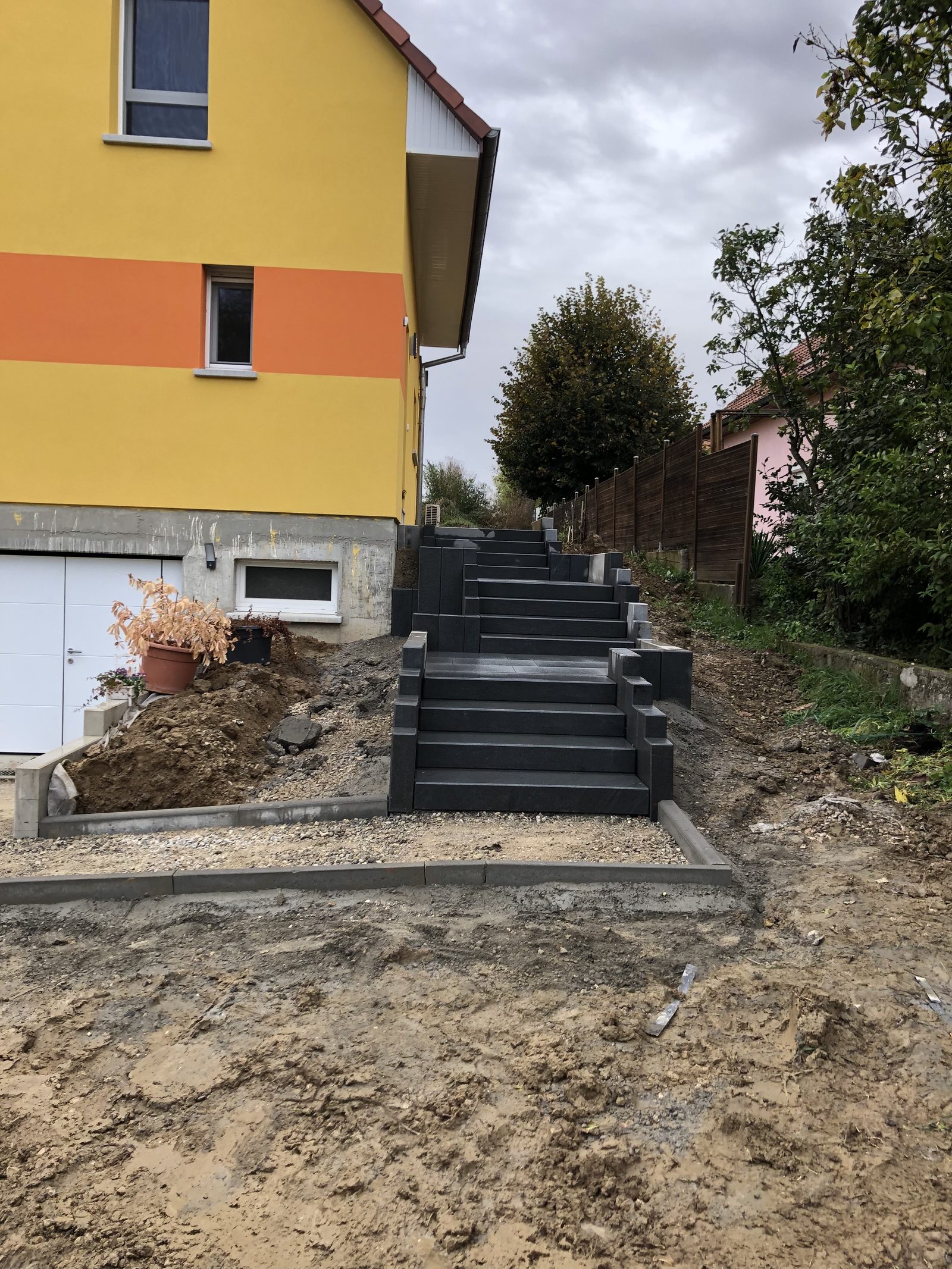 Escaliers et aménagement de talus — Aménagements extérieurs